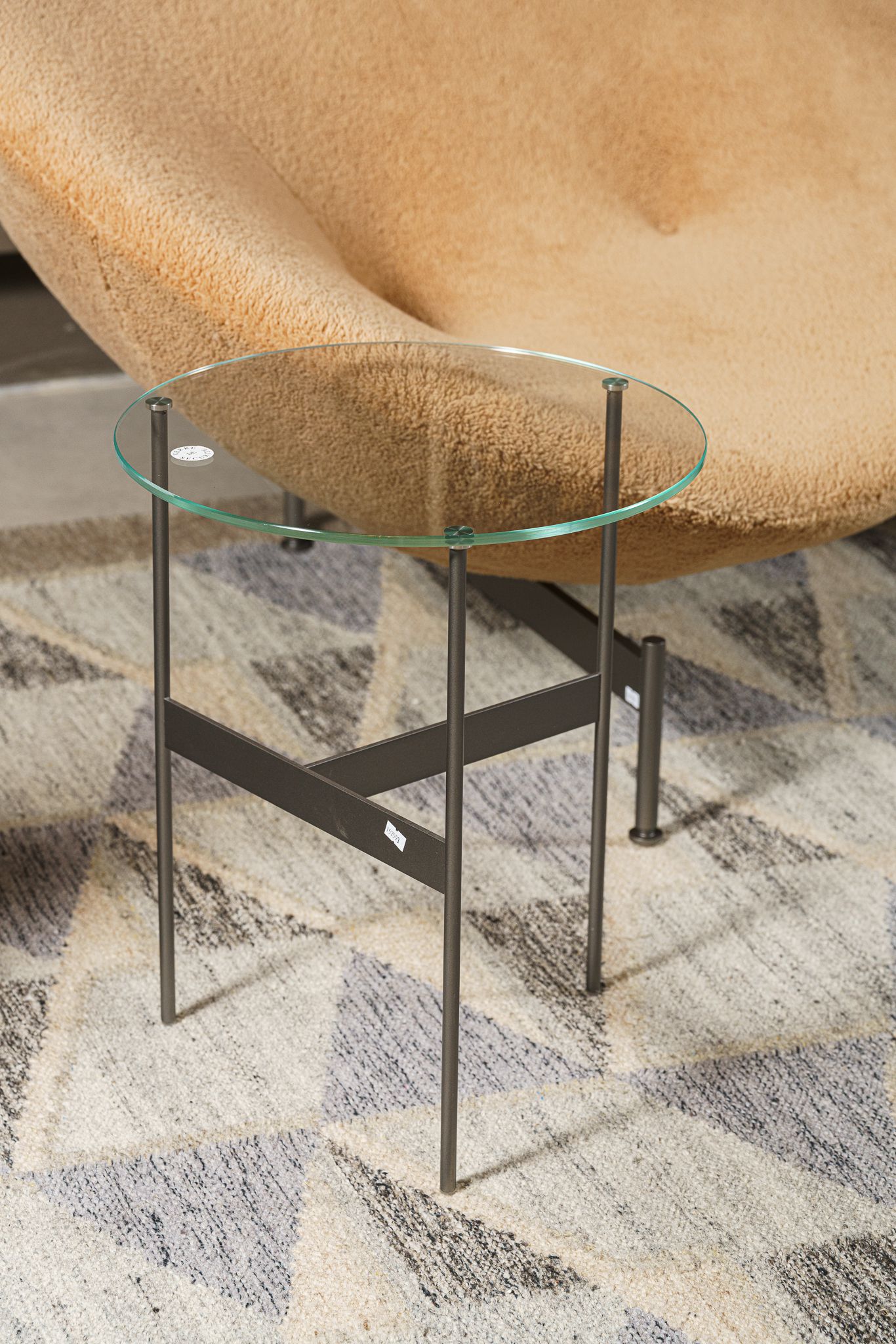 B&B Italia Столик Glass Top Formiche FR42 от B&B Italia — в интерьере