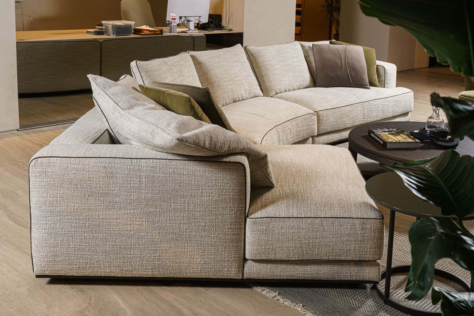 Molteni&C Композиция дивана Augusto от Molteni & C — в интерьере