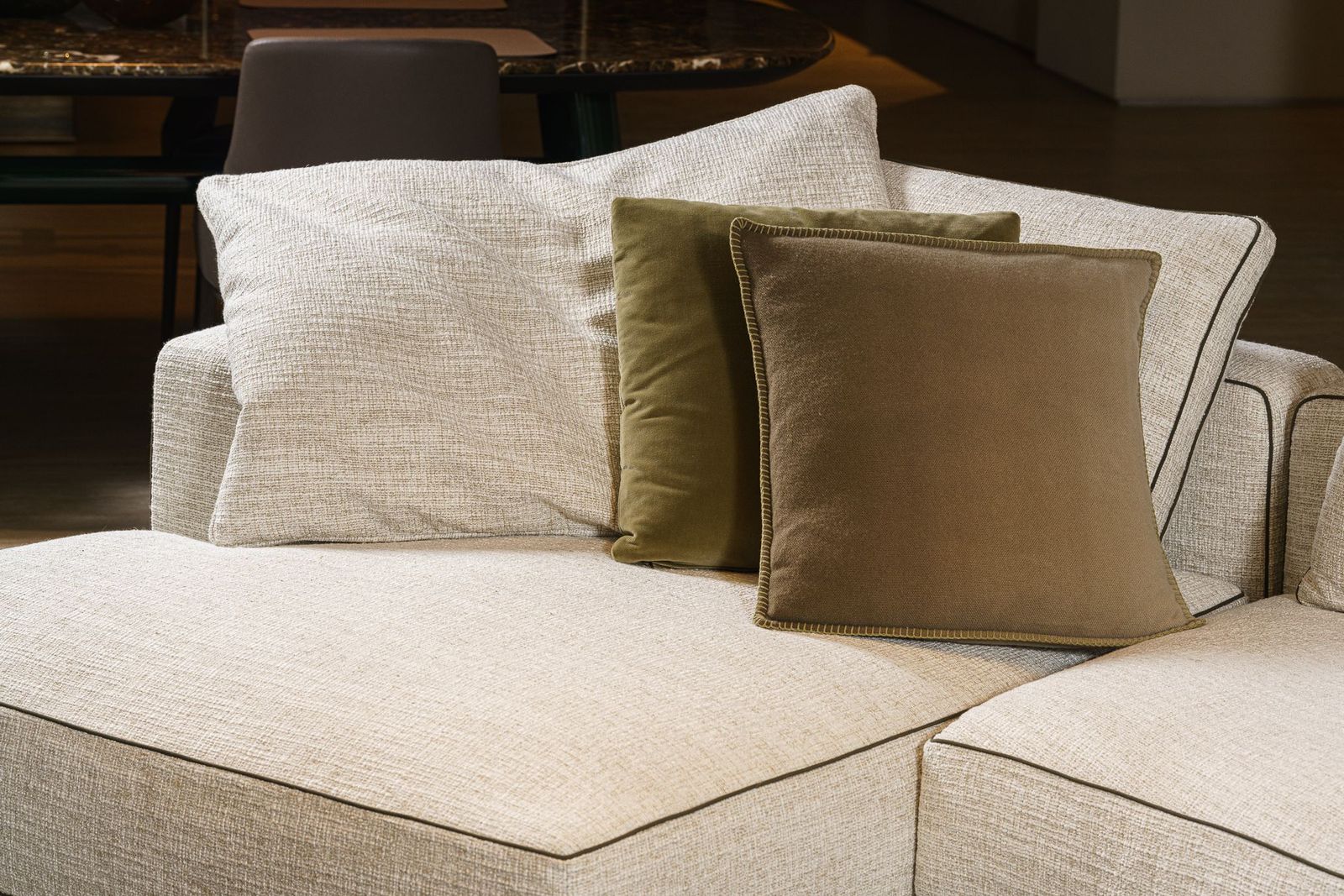 Molteni&C Композиция дивана Augusto от Molteni & C — в интерьере