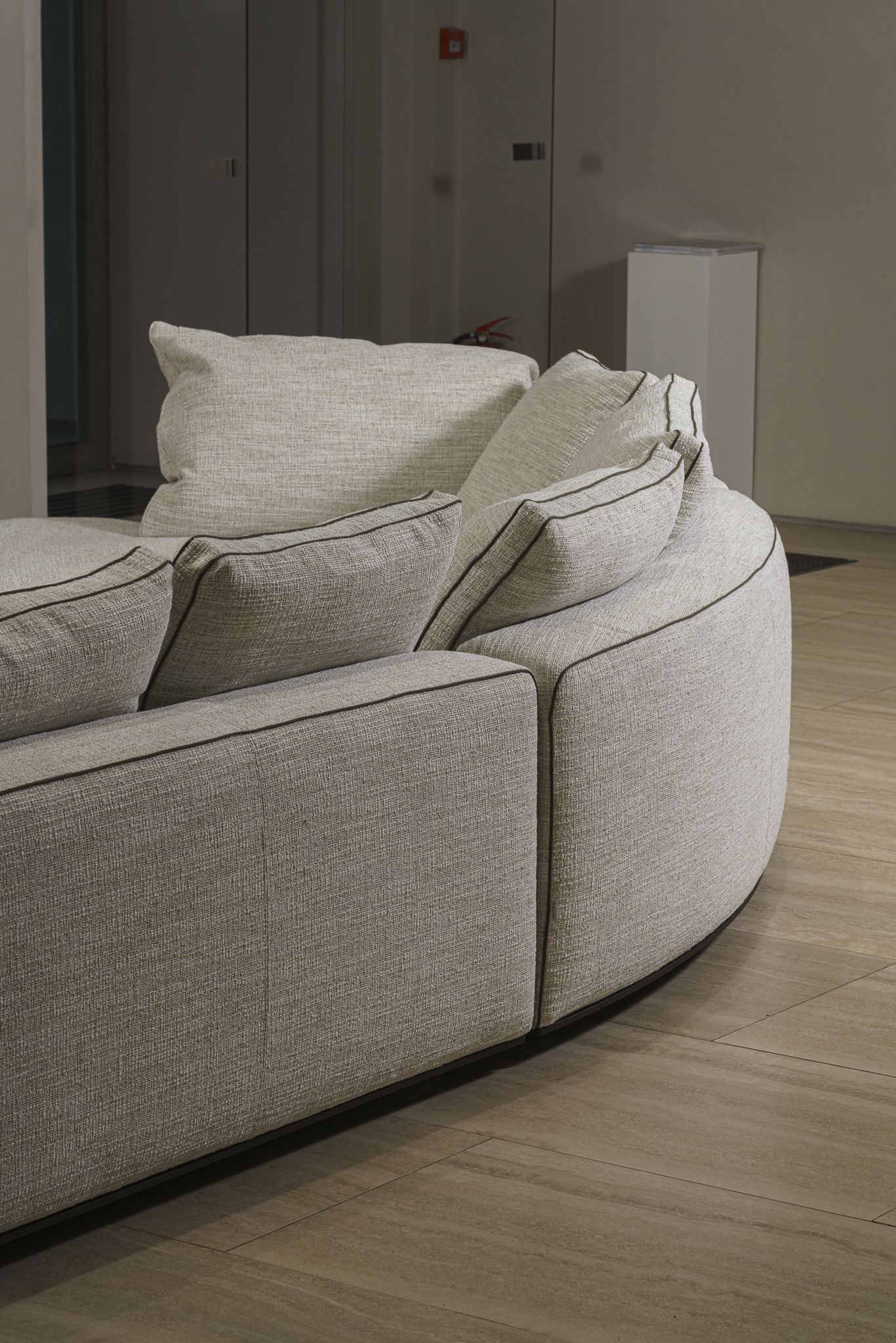 Molteni&C Композиция дивана Augusto от Molteni & C — в интерьере