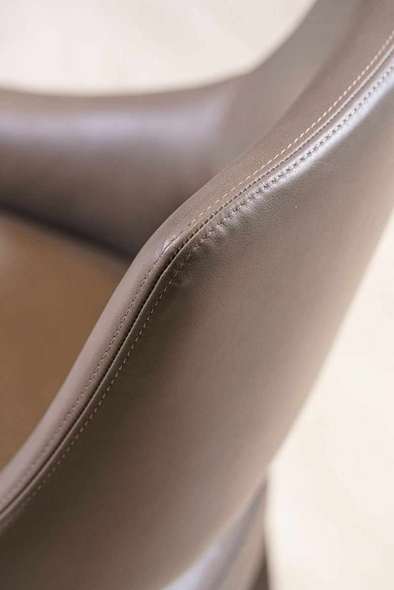 Molteni&C Стул Devon Siria 1235 от Molteni & C