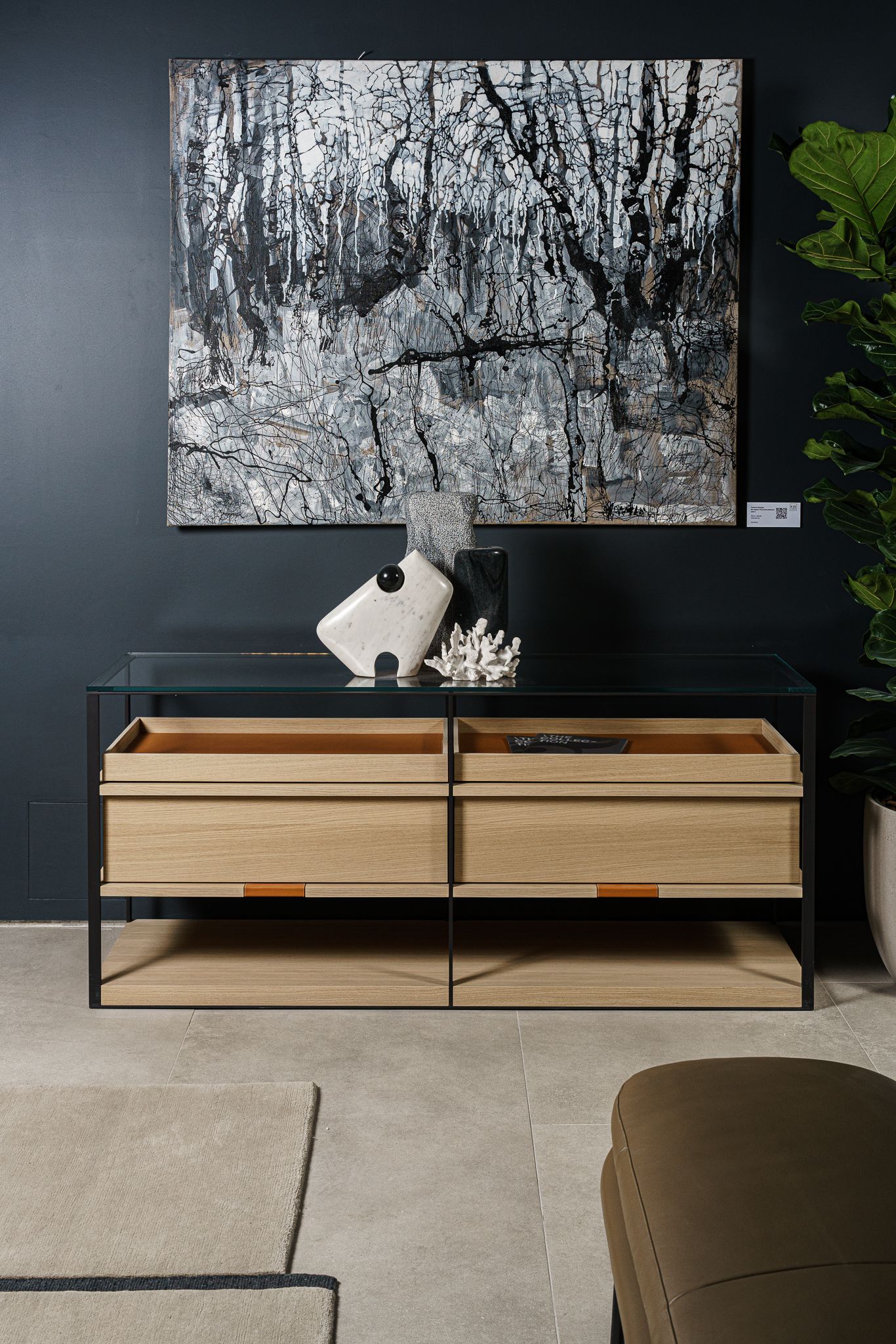 Maxalto Комод Lithos h80 от Maxalto — в интерьере