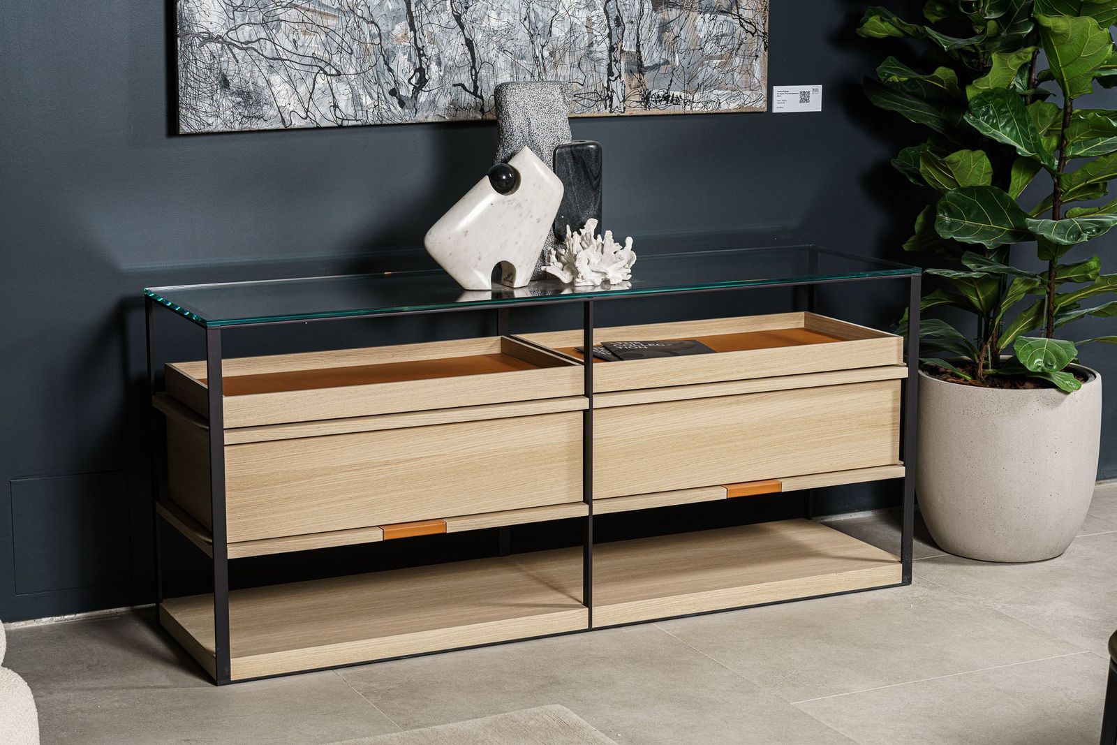 Maxalto Комод Lithos h80 от Maxalto — в интерьере