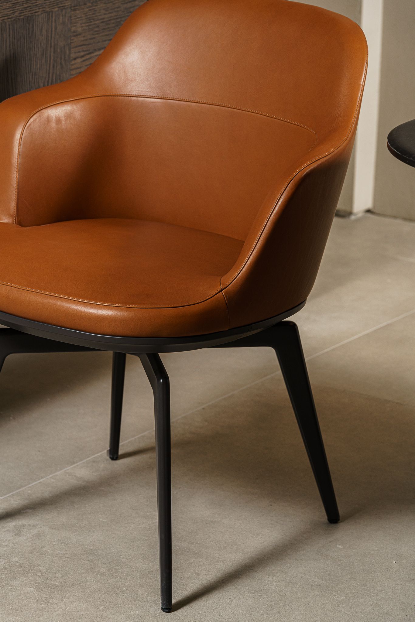 Maxalto Стул Caratos Kasia Naturale от Maxalto — в интерьере