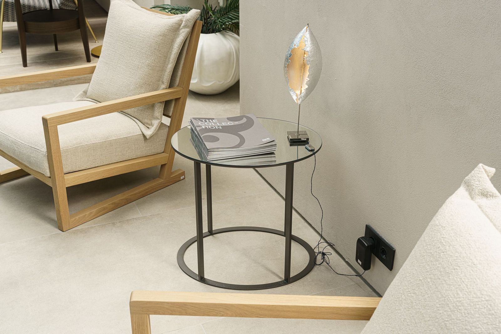 Maxalto Журнальный столик Elios Oval SMTO5S от Maxalto — в интерьере