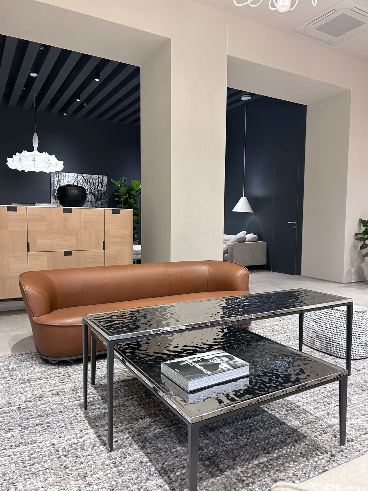 Maxalto Консоль Soleide 180 от Maxalto — в интерьере