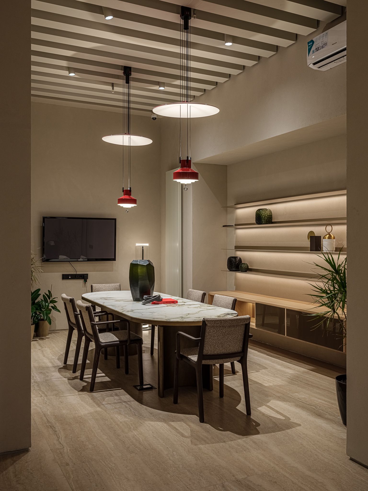 Molteni&C Полка с подсветкой Pass-Word Evolution от Molteni & C — в интерьере
