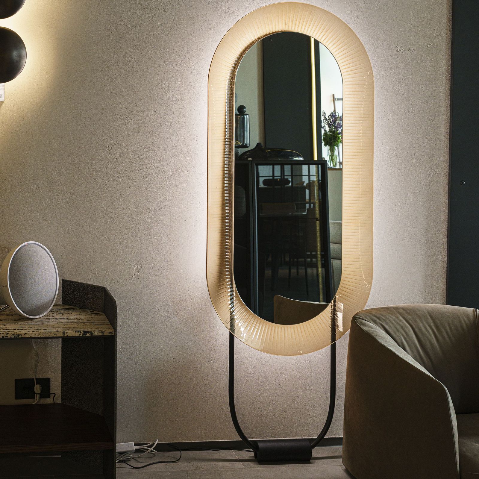 Fiam Зеркало Kathleen Oval Amber от Fiam — в интерьере
