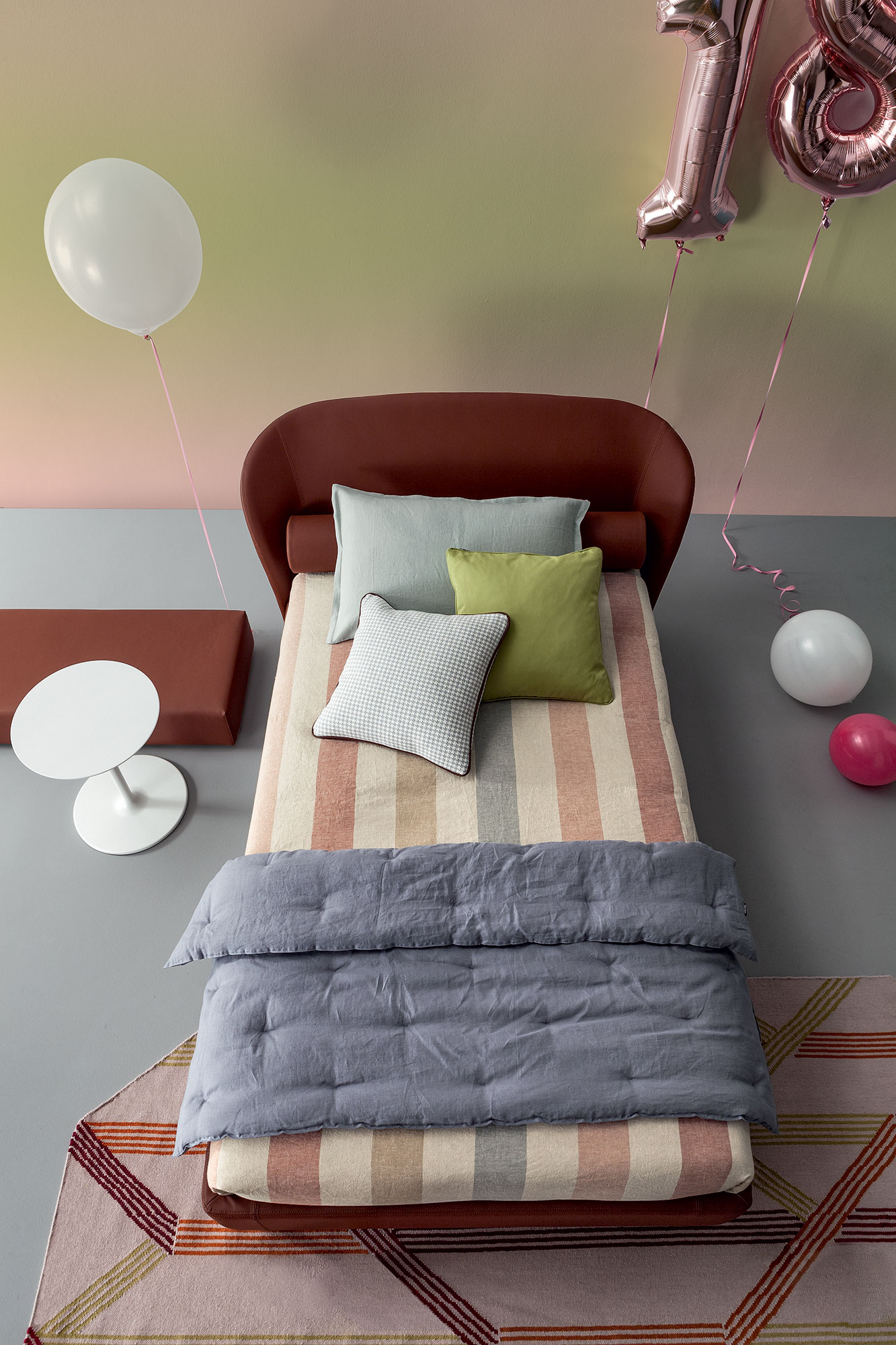 Twils Односпальная кровать Carnaby от Twils — в интерьере