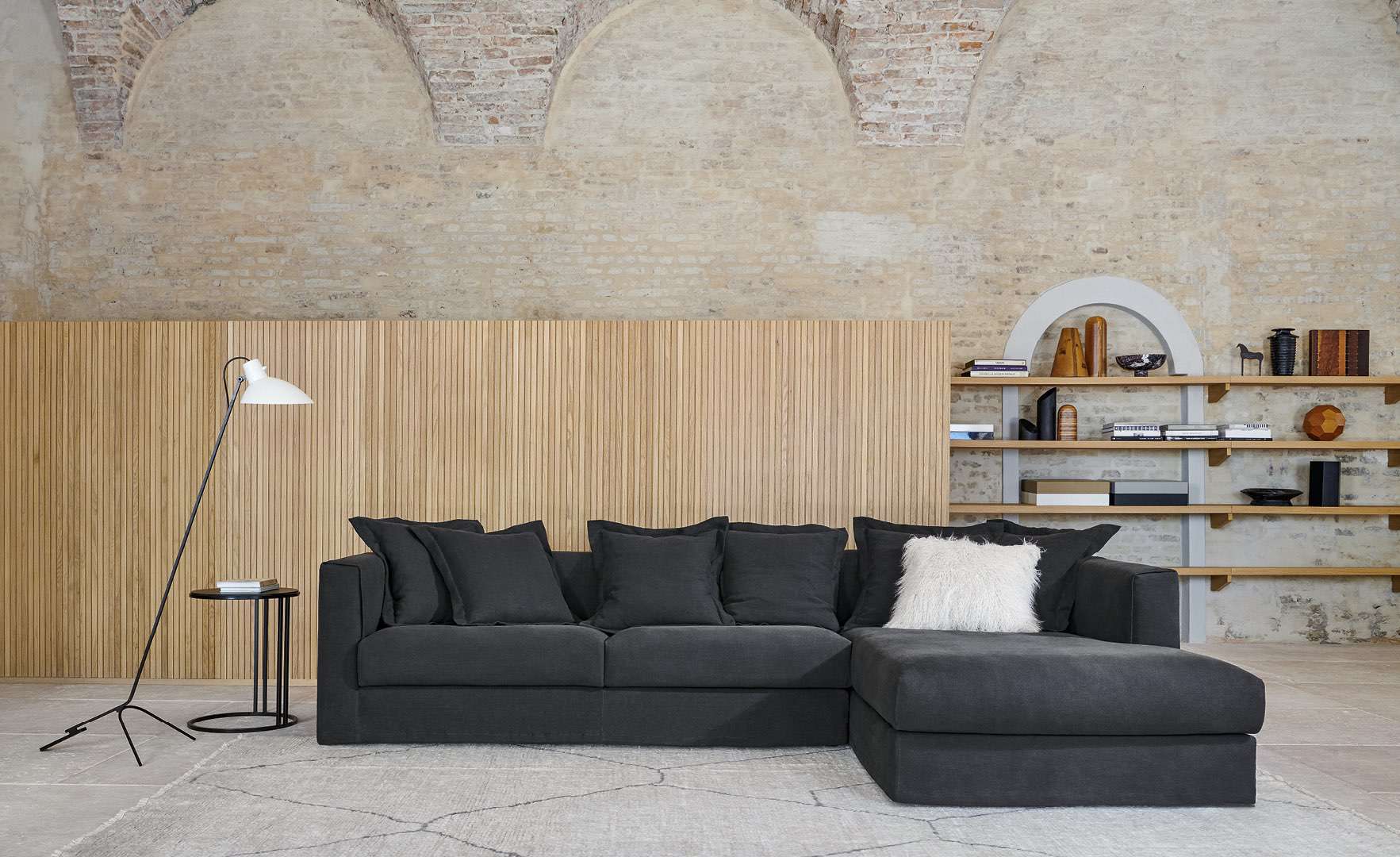 Twils Диван Antibes от Twils — в интерьере