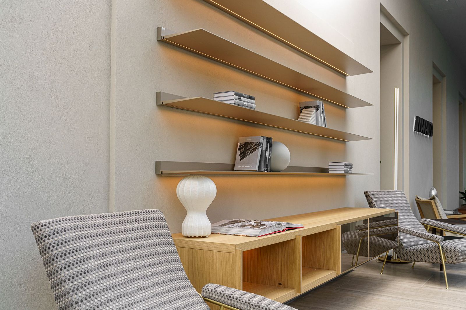 Molteni&C Подвесной комод Logos от Molteni & C — в интерьере