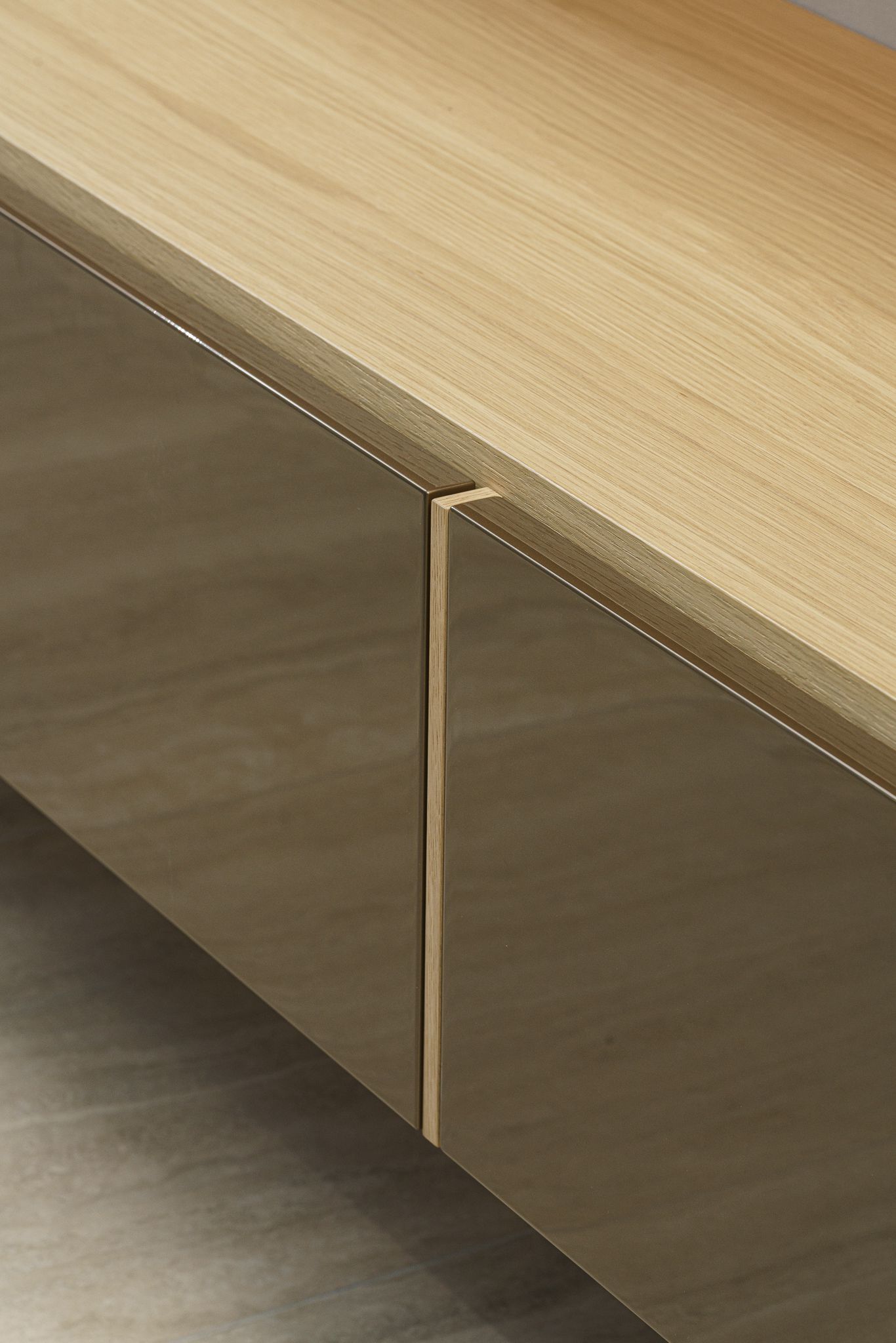Molteni&C Подвесной комод Logos от Molteni & C — в интерьере