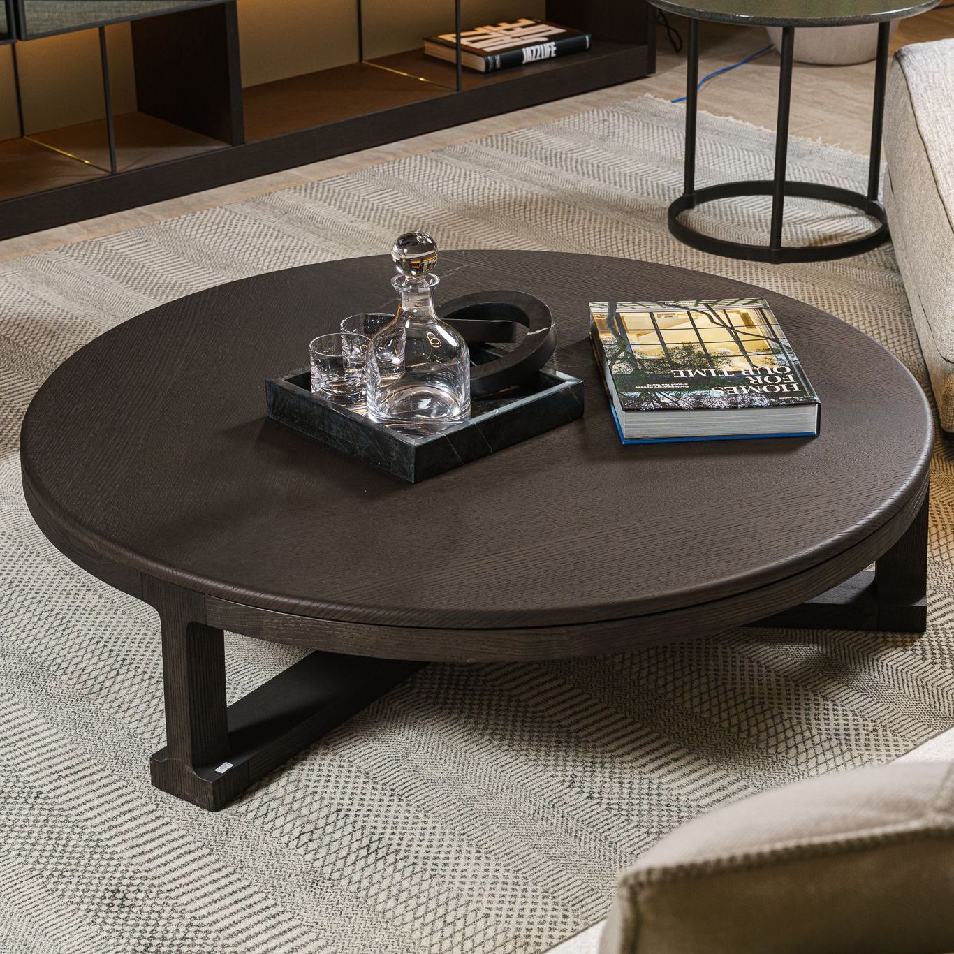 Molteni&C Журнальный столик Fonte 120 Coffee oak от Molteni & C — в интерьере