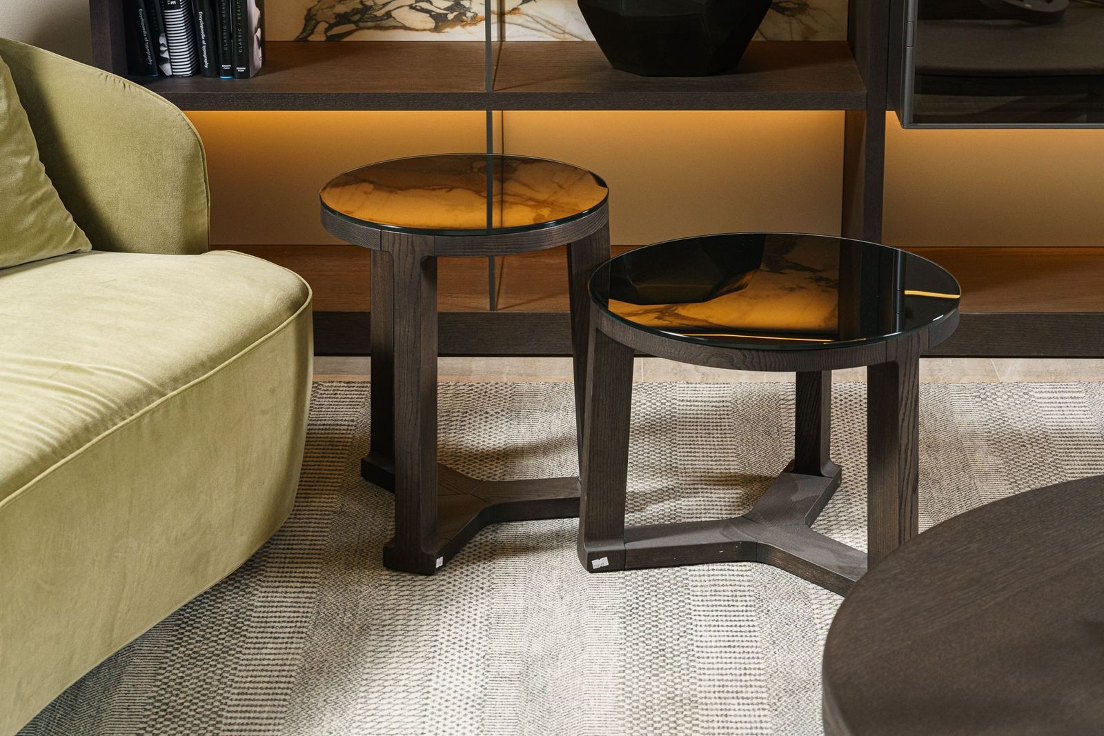 Molteni&C Журнальный столик Fonte 40 wood/glass от Molteni & C — в интерьере