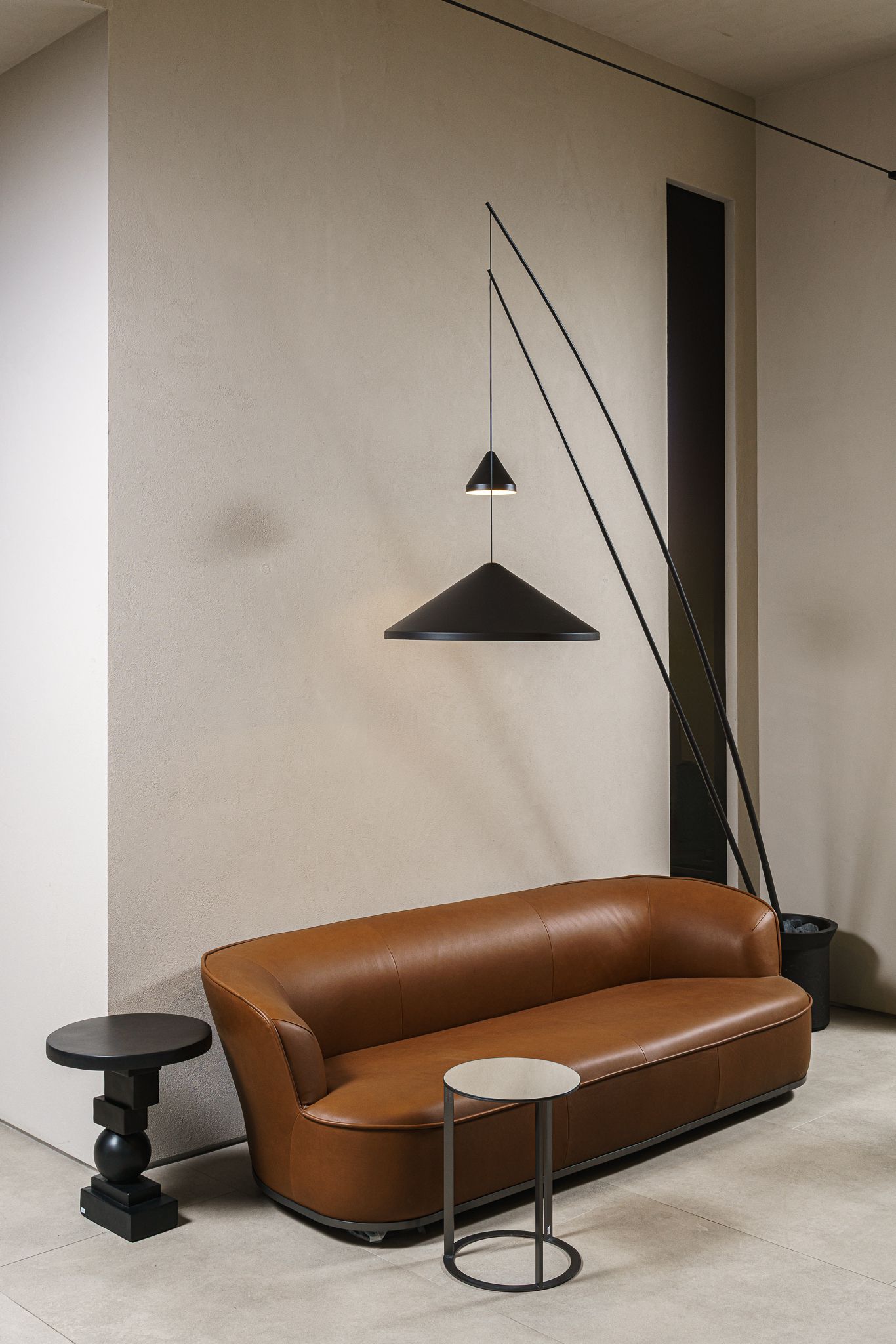 Vibia Торшер North 5605 от Vibia — в интерьере