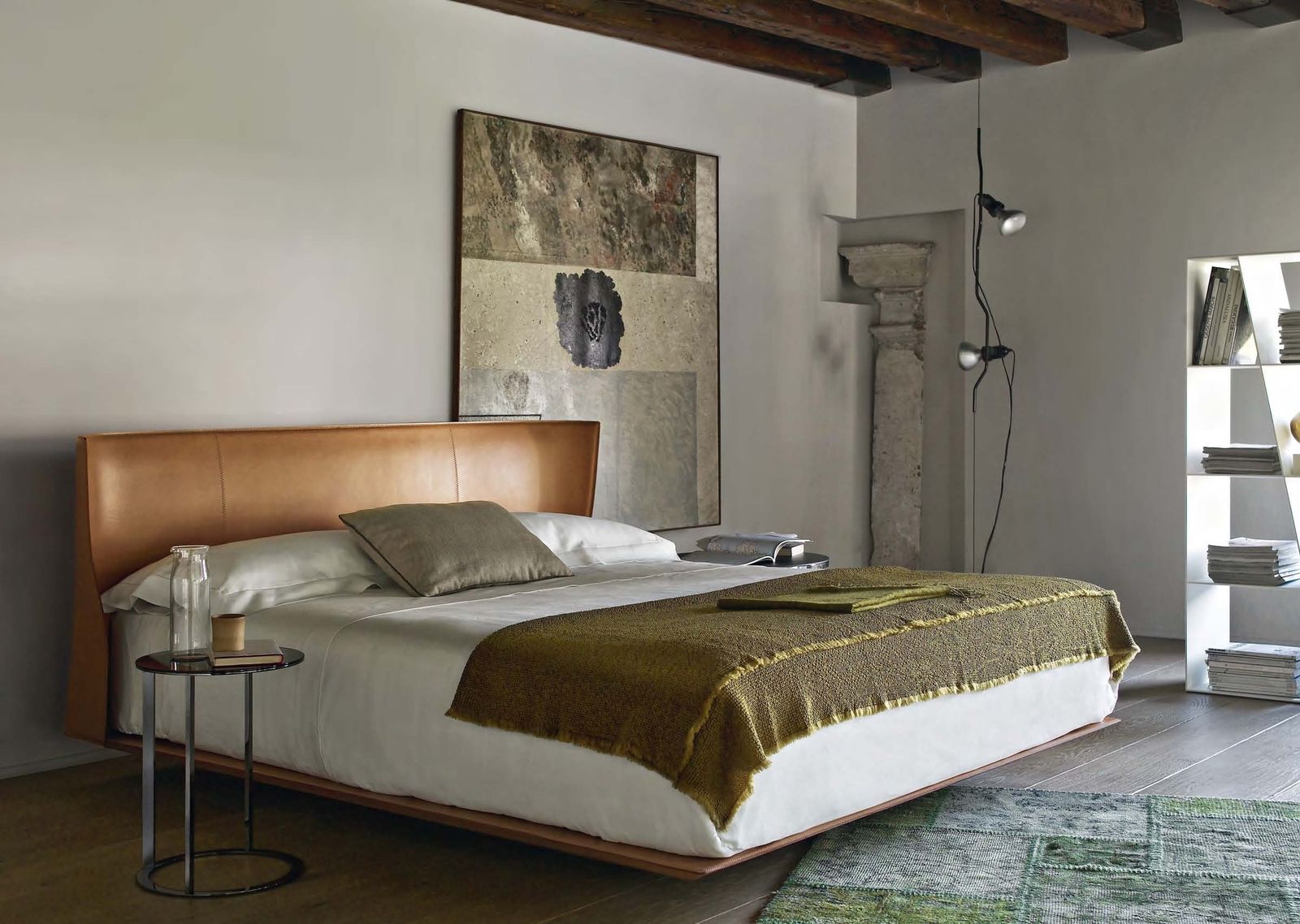 B&B Italia Кровать Alys 180 от B&B Italia — в интерьере