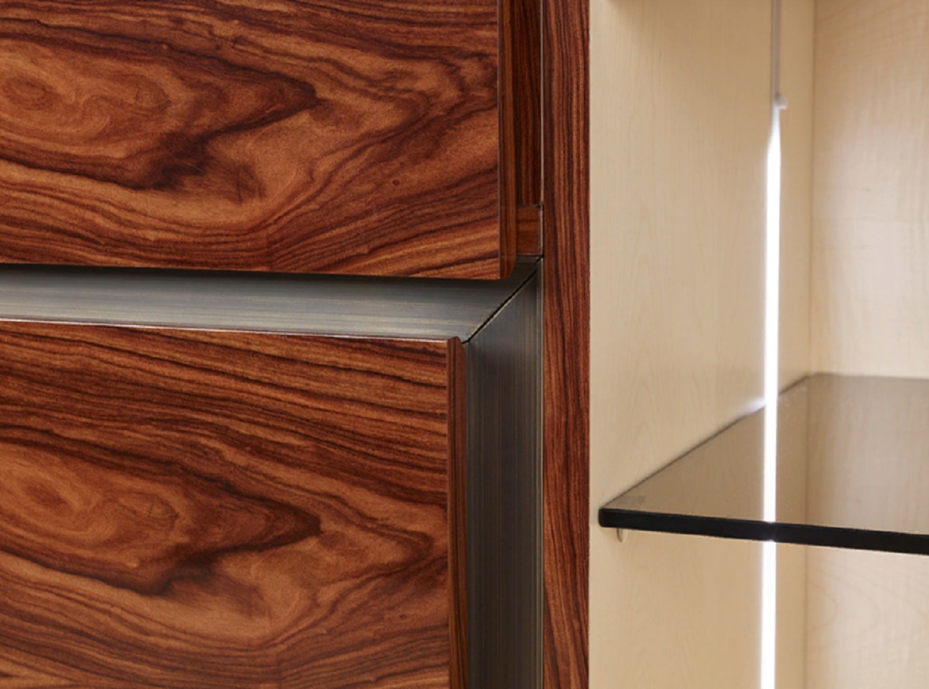 Bellavista Collection Комод Golden Bridge от Bellavista Collection — в интерьере