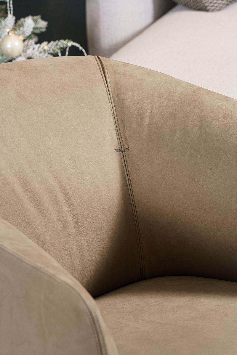 Poliform Кресло Santa Monica 207 Camoscio Leather от Poliform