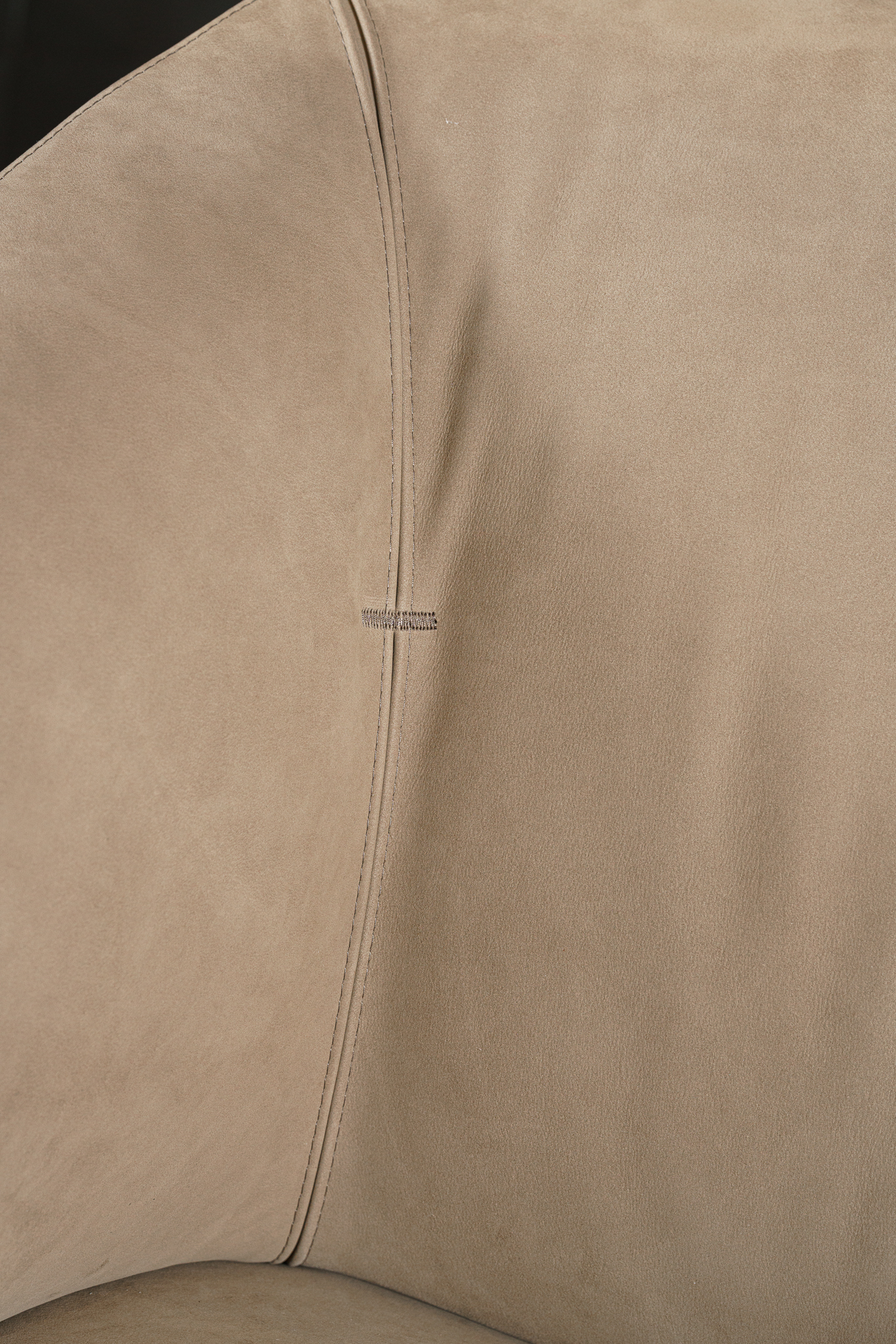 Poliform Кресло Santa Monica 207 Camoscio Leather от Poliform — в интерьере