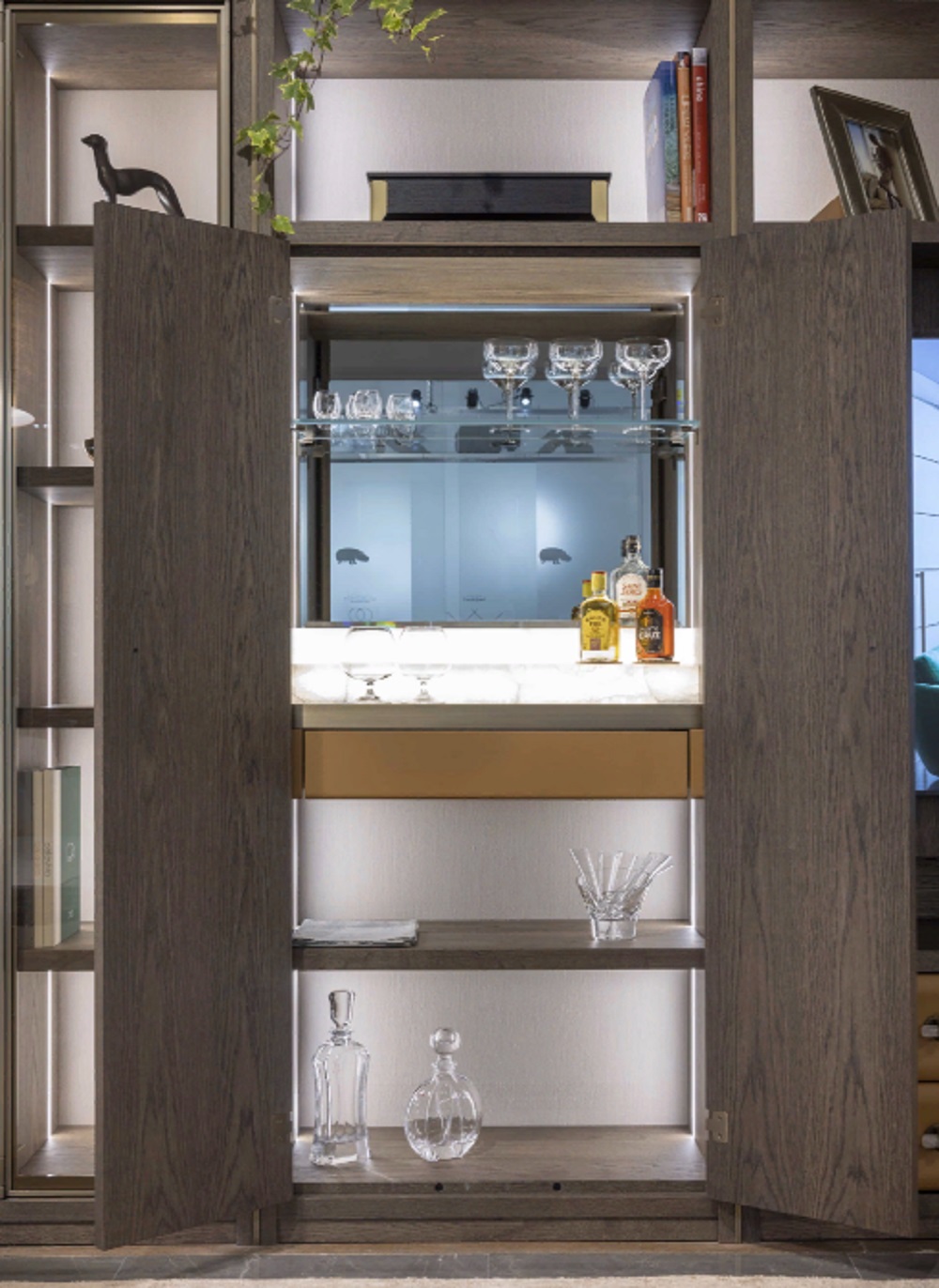 Bellavista Collection Стенка Margareth от Bellavista Collection — в интерьере