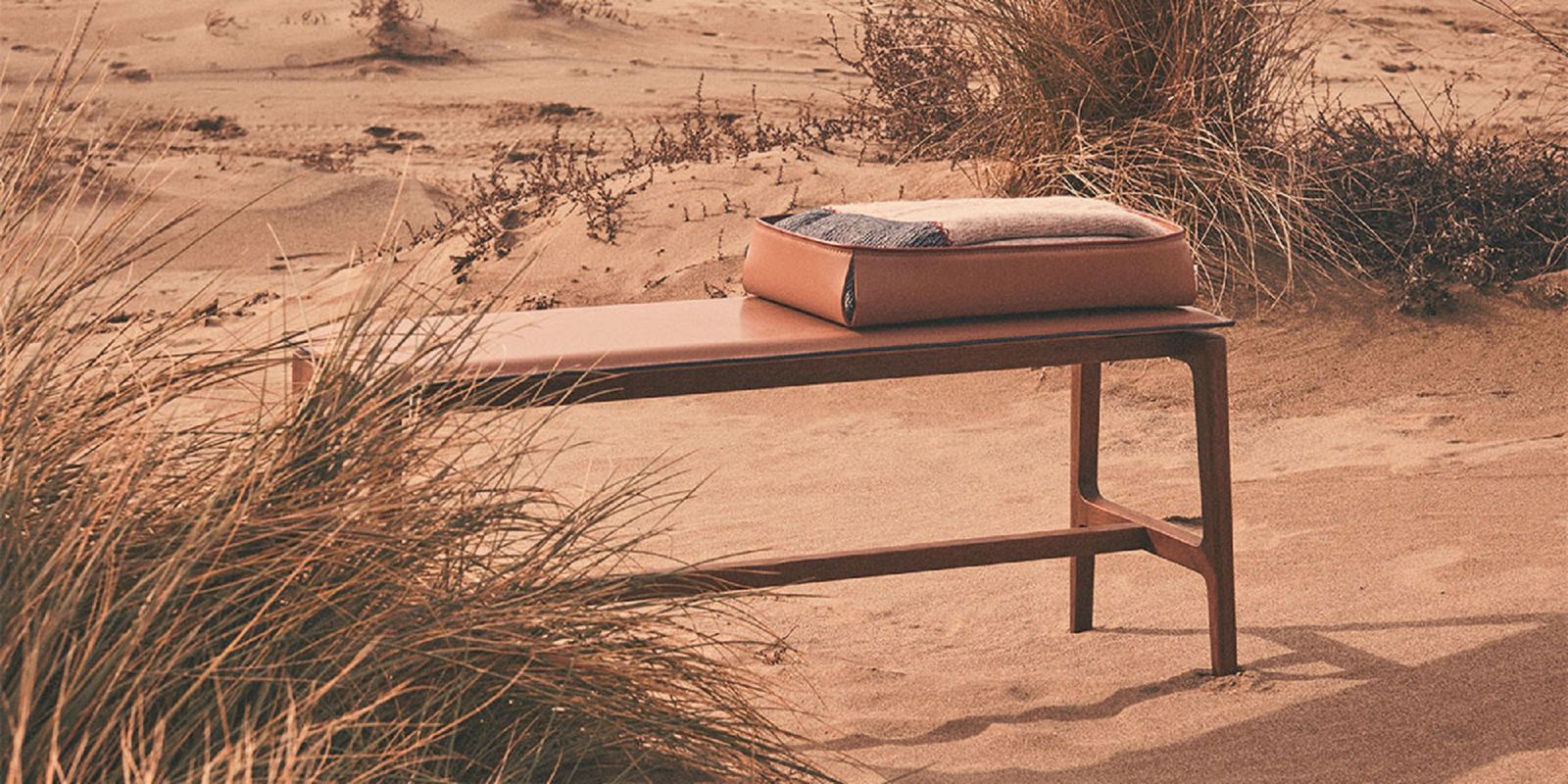 De Padova Уличная скамья Everyday Life Bench Outdoor от De Padova — в интерьере