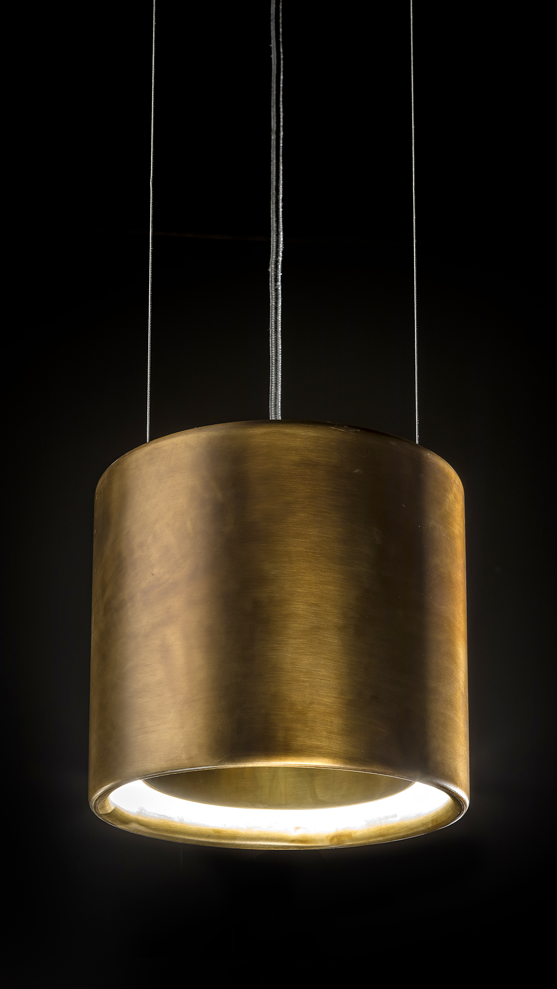 Henge Подвесной светильник Light Ring Horizontal XS от Henge — в интерьере