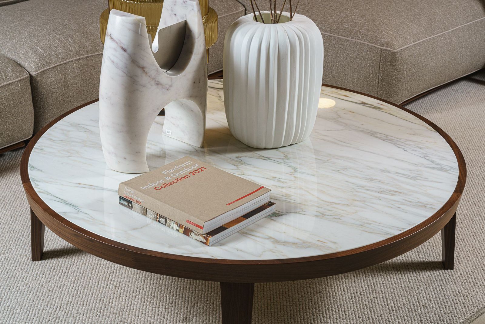 Flexform Журнальный столик Dida 122 от Flexform — в интерьере