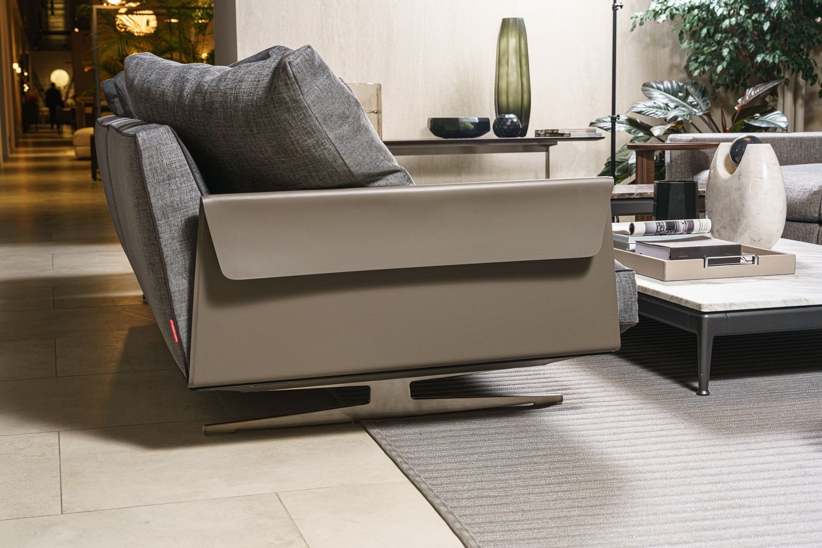 Flexform Прямой диван Bretton от Flexform — в интерьере
