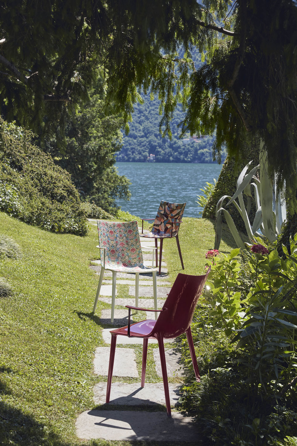 Kartell Стул H.h.h. graphic impression от Kartell — в интерьере