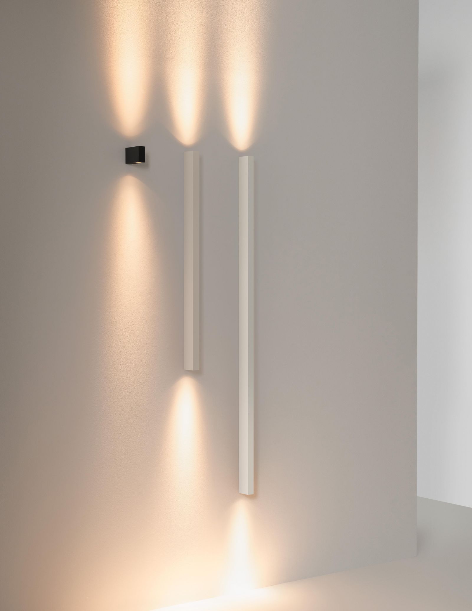Vibia Бра Offset 1770 от Vibia — в интерьере