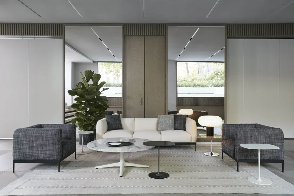 Kartell Диван Asia sofa two-seater от Kartell — в интерьере
