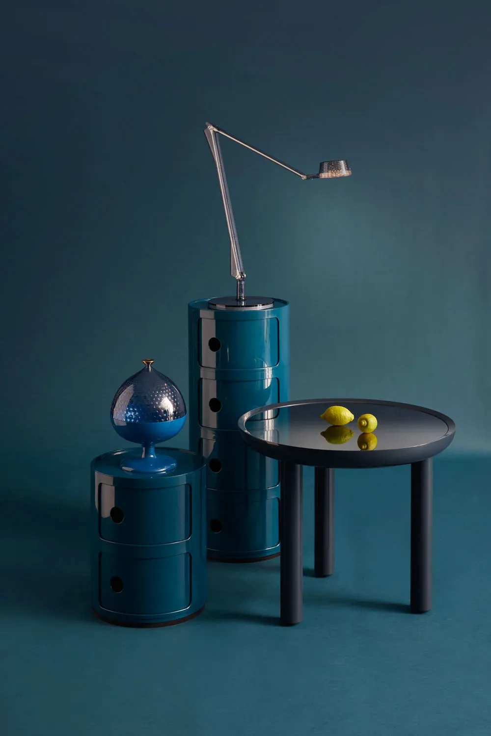 Kartell Журнальный столик K-top от Kartell — в интерьере
