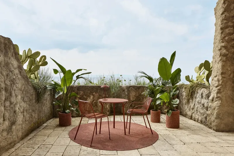 Kartell Кашпо Kleo cachepot green от Kartell — в интерьере