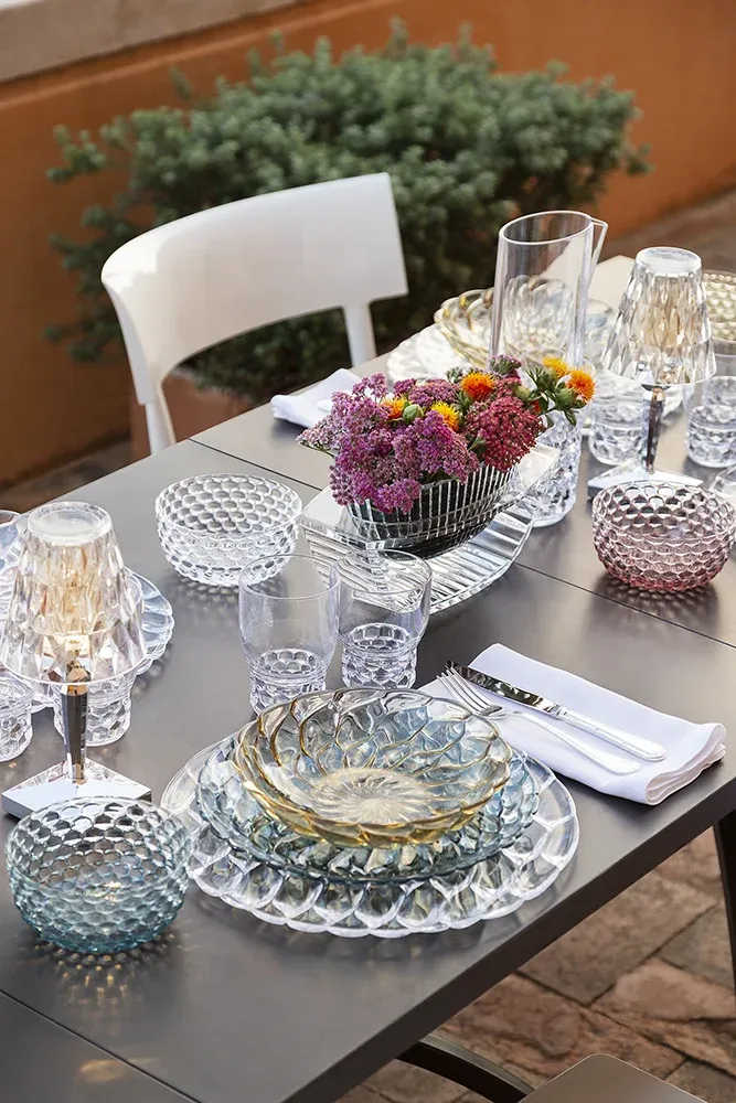 Kartell Элитная посуда Jellies family (4 trays) от Kartell — в интерьере