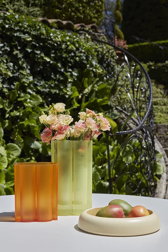 Kartell Ваза Okra 0158504 от Kartell — в интерьере