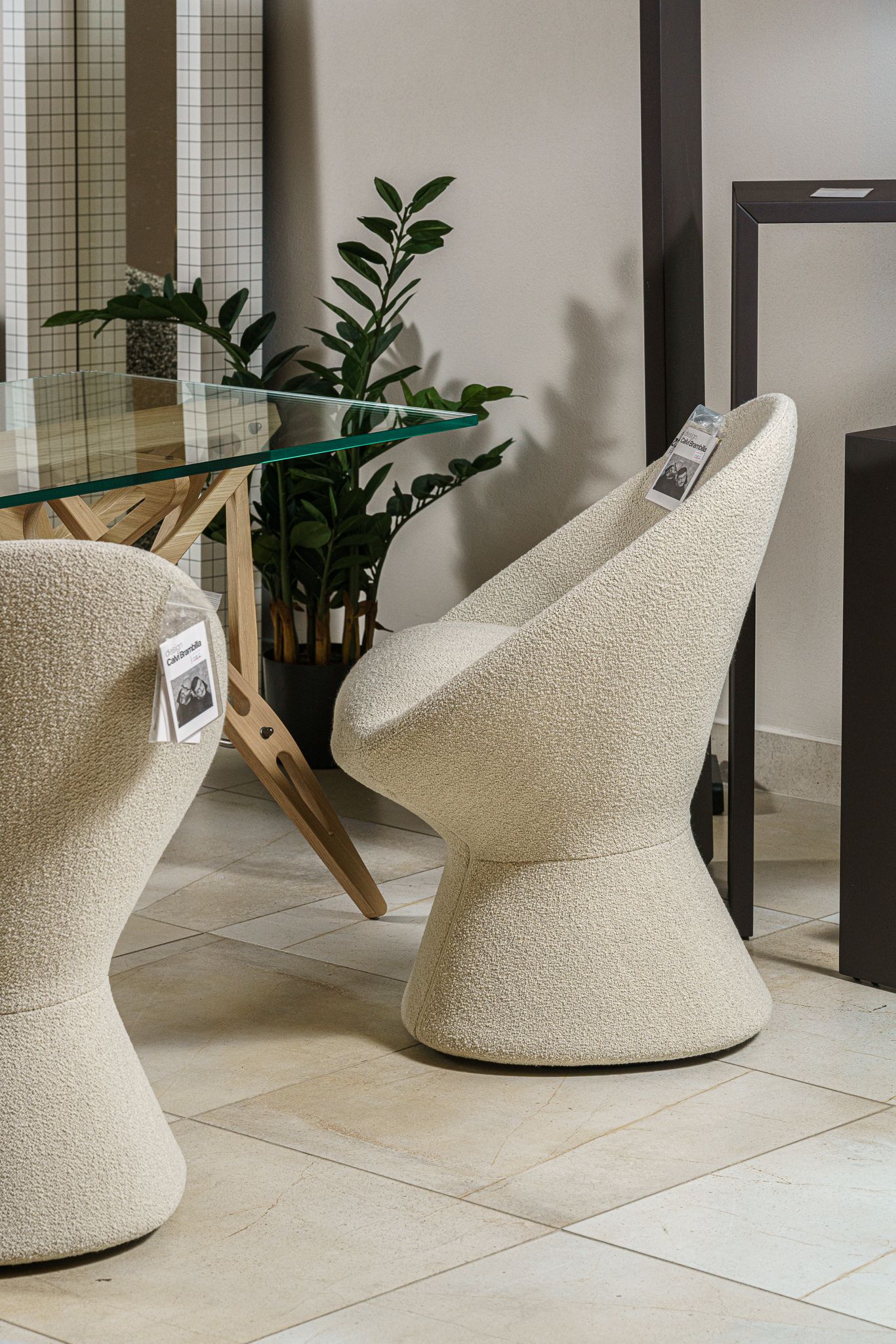 Zanotta Кресло Giuno 40501 от Zanotta — в интерьере