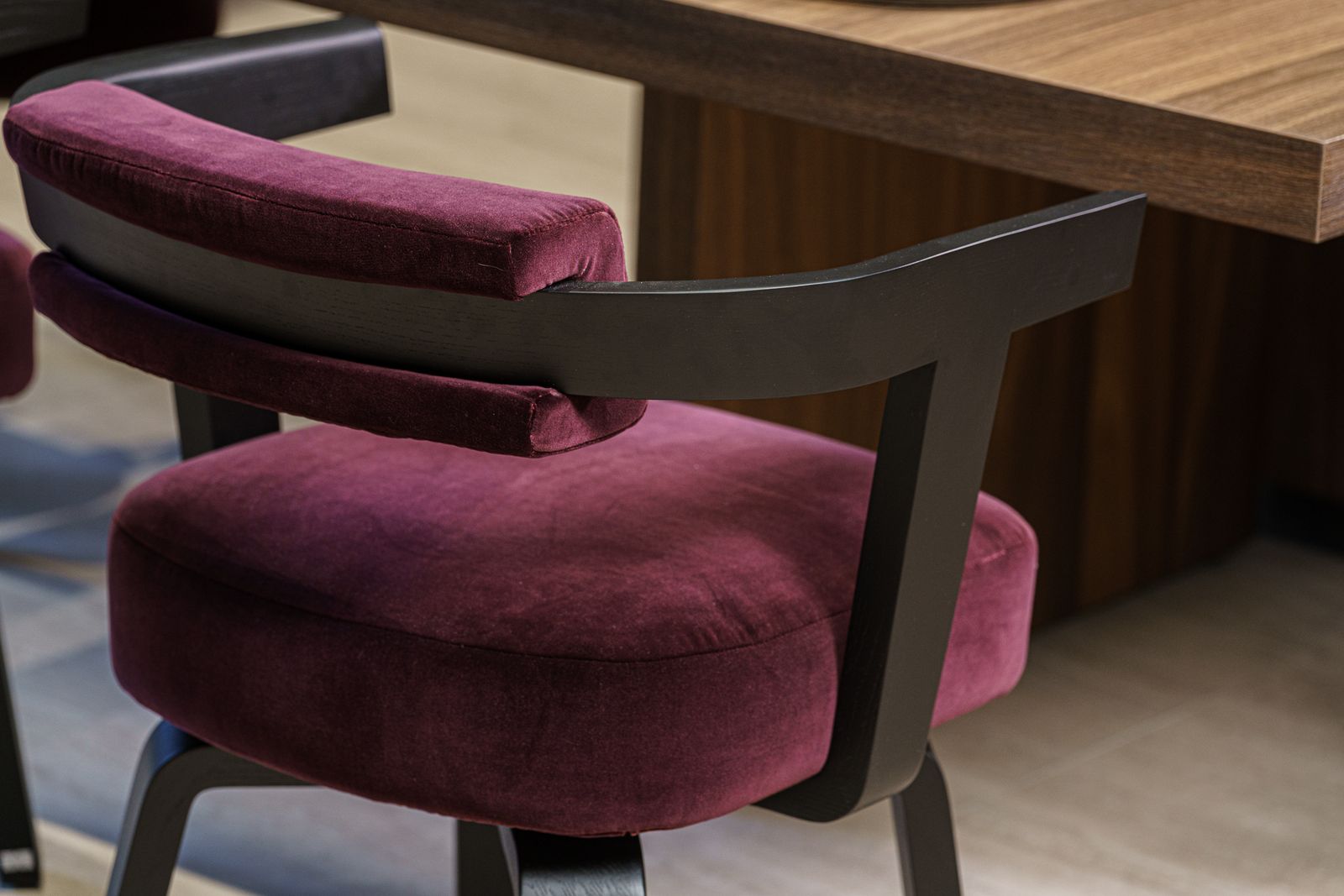 Molteni&C Стул с подлокотниками Porta Volta от Molteni & C — в интерьере