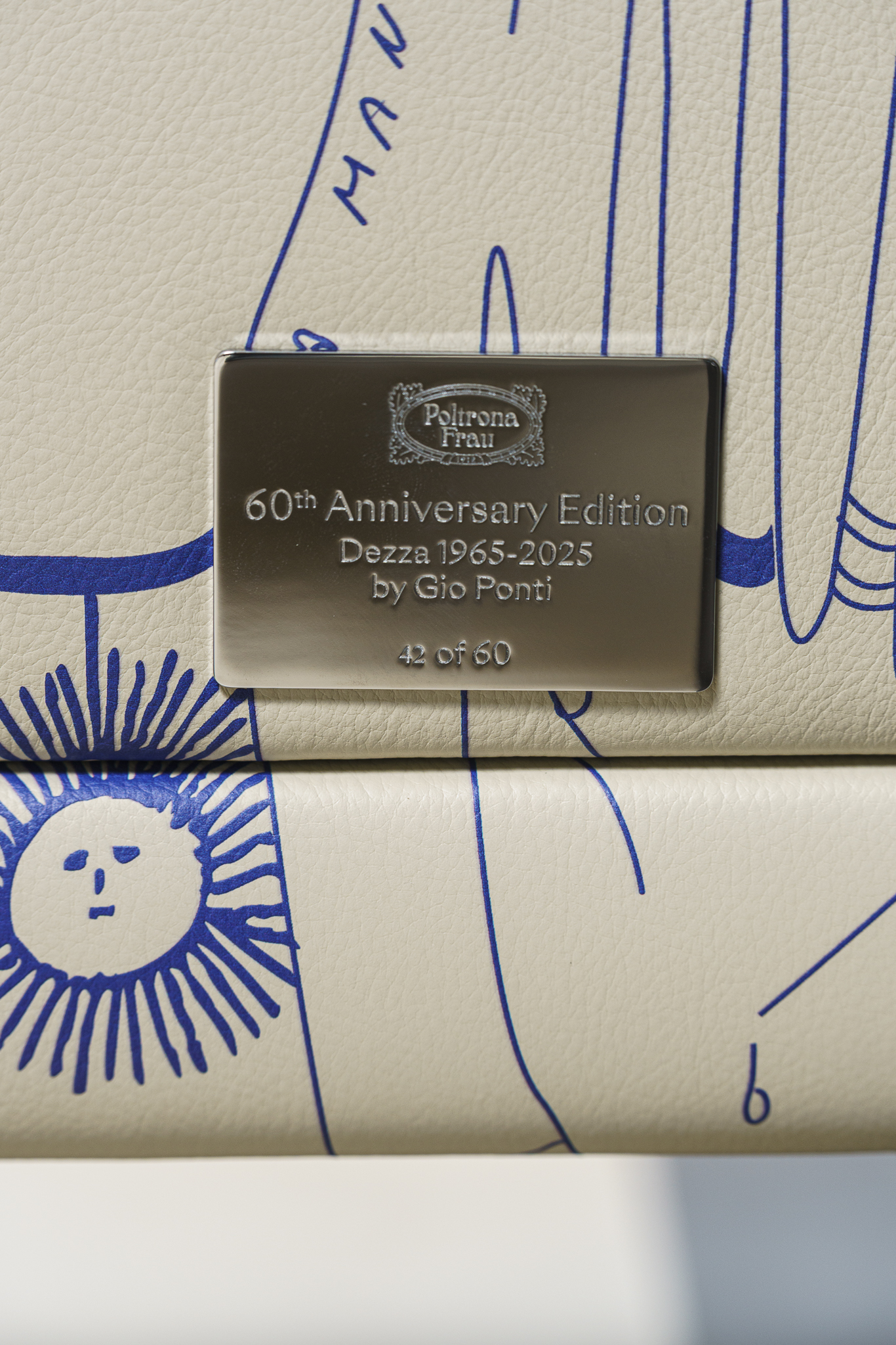 Poltrona Frau Кресло Dezza 60th Anniversary Limited Edition от Poltrona Frau — в интерьере