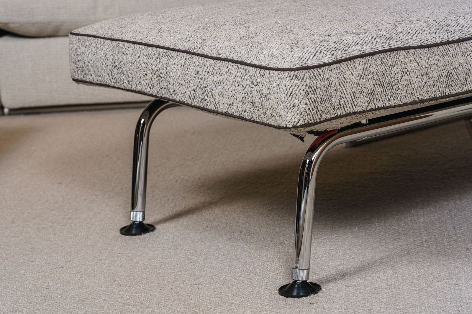 Flexform Шезлонг со столиком Ginger от Flexform — в интерьере