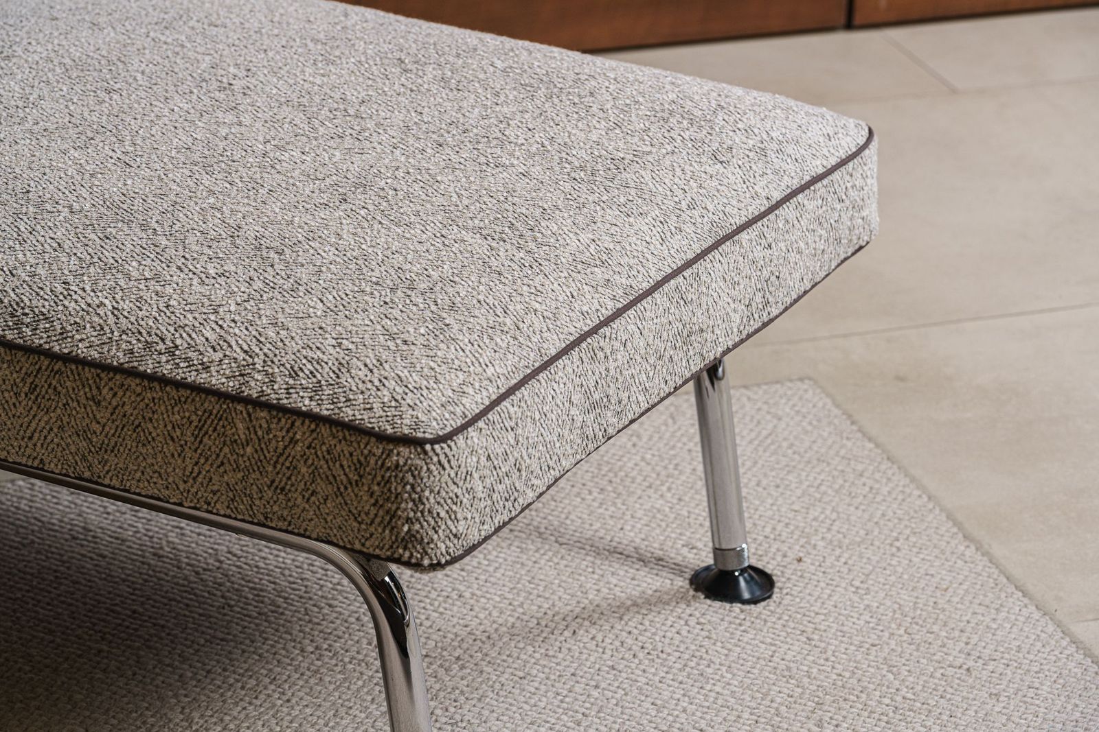 Flexform Шезлонг со столиком Ginger от Flexform — в интерьере
