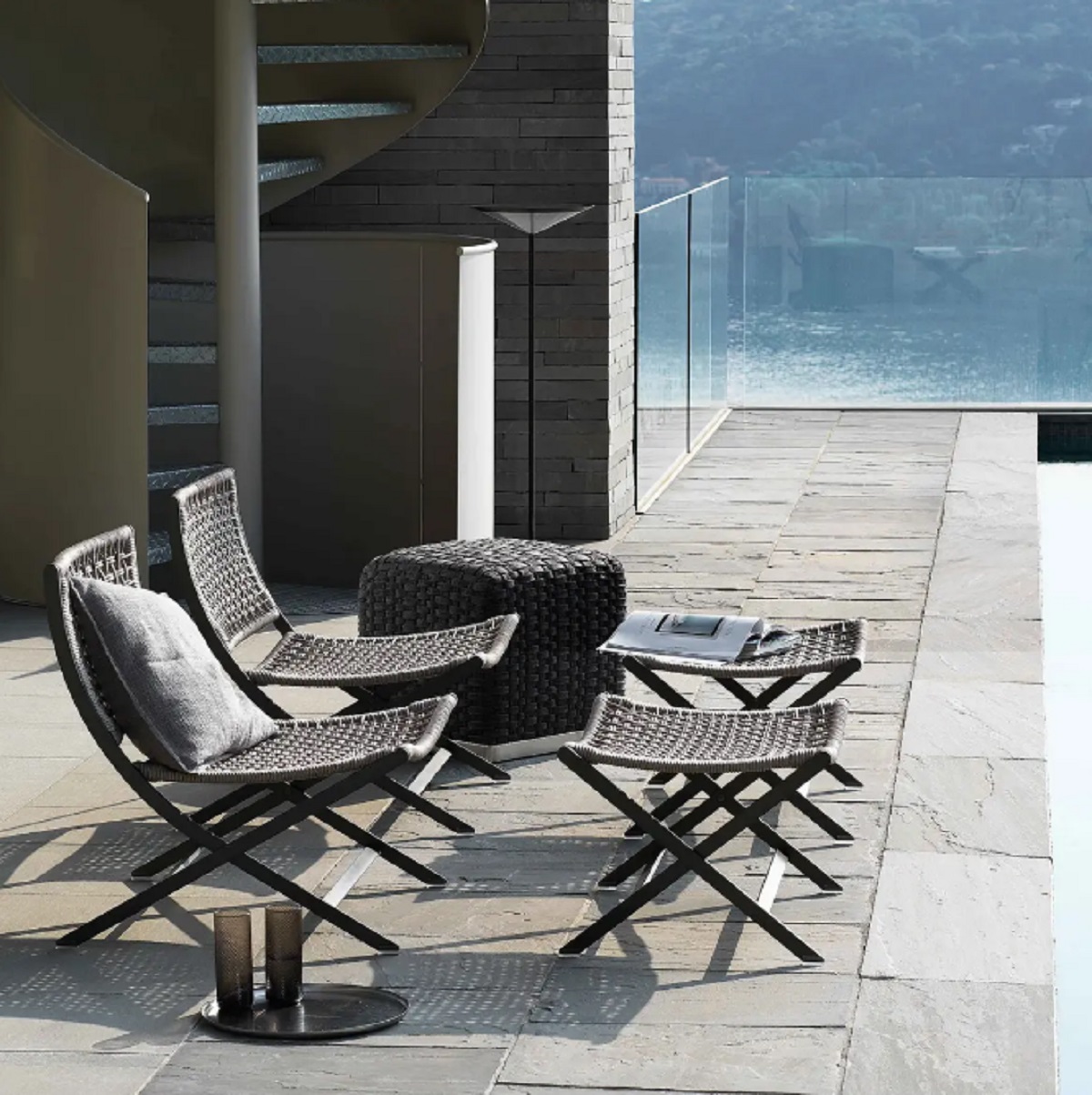 Flexform Уличное кресло Peter Outdoor от Flexform — в интерьере