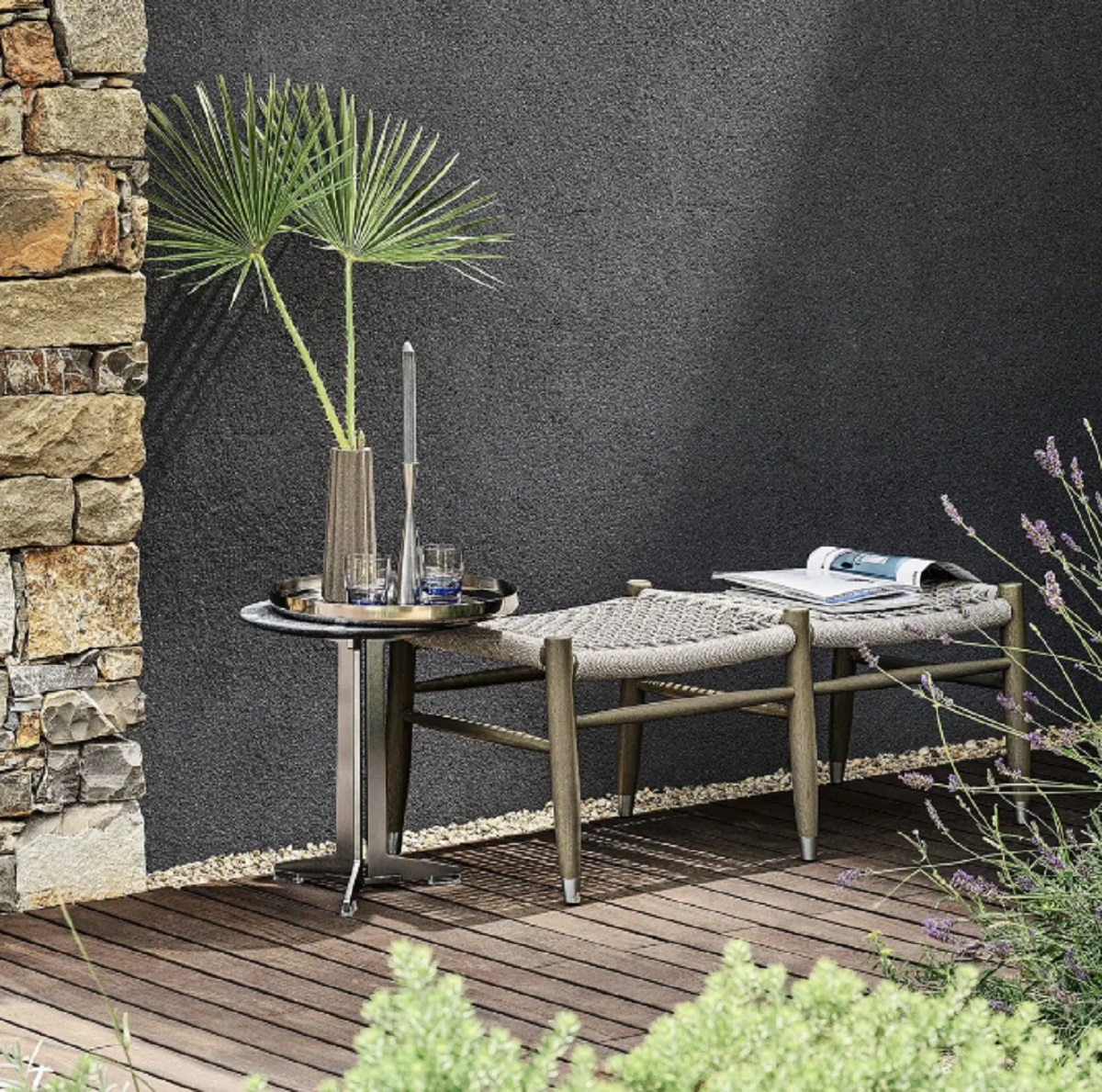 Flexform Уличная банкетка Tessa Outdoor от Flexform — в интерьере