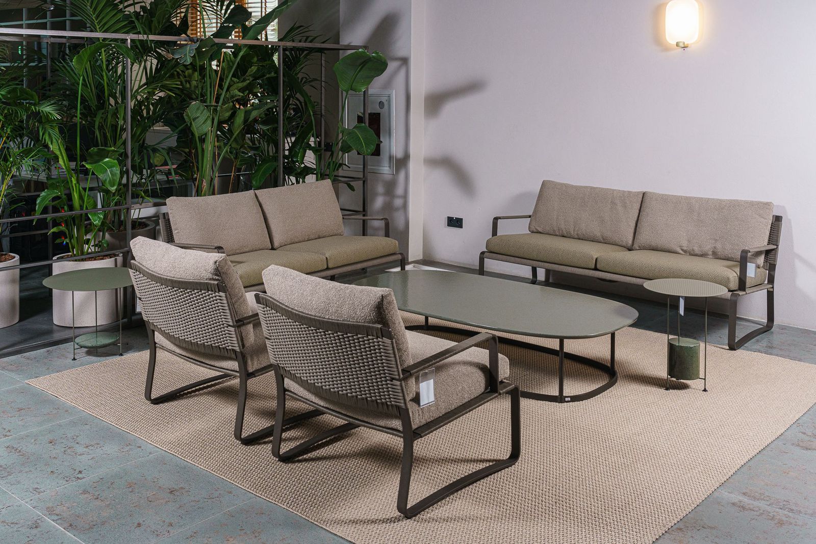 Molteni&C Уличный диван Phoenix 150 от Molteni & C — в интерьере