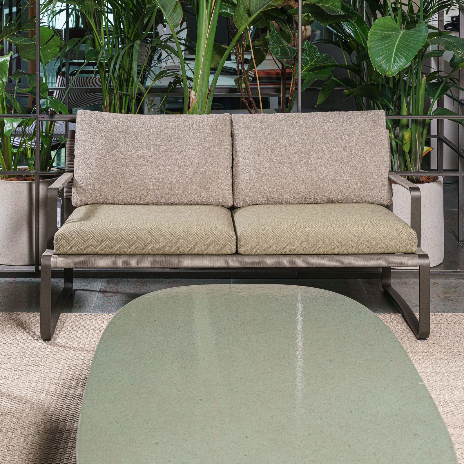 Molteni&C Уличный диван Phoenix 150 от Molteni & C — в интерьере