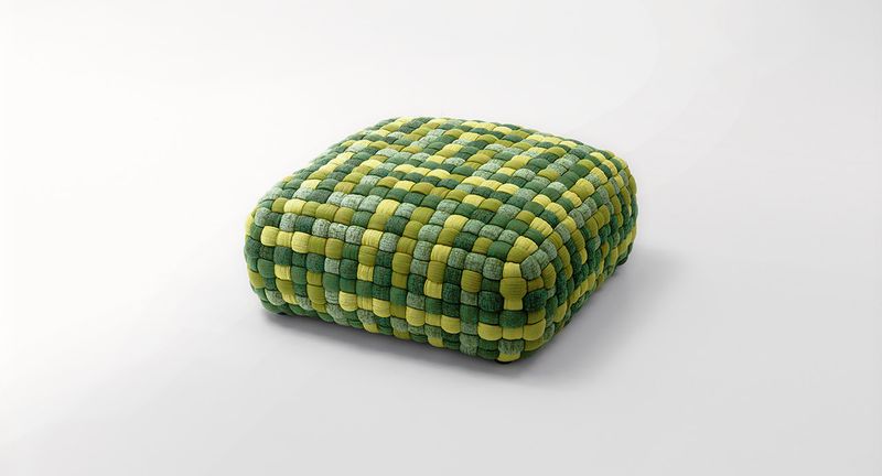 Paola Lenti Уличный пуф Tobit 110 от Paola Lenti — в интерьере