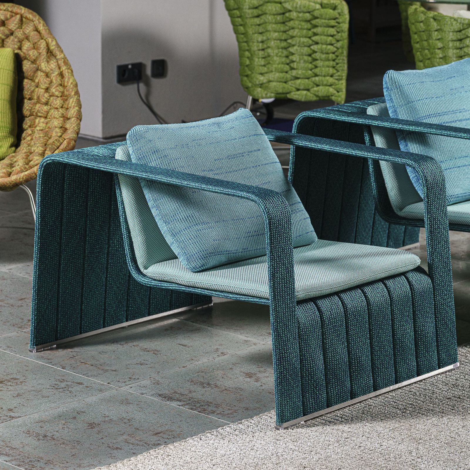 Paola Lenti Уличное кресло Frame от Paola Lenti — в интерьере