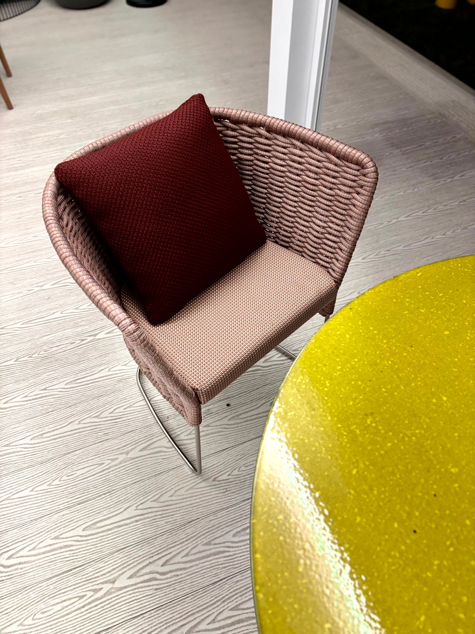 Paola Lenti Уличный стул Ami Outdoor от Paola Lenti — в интерьере