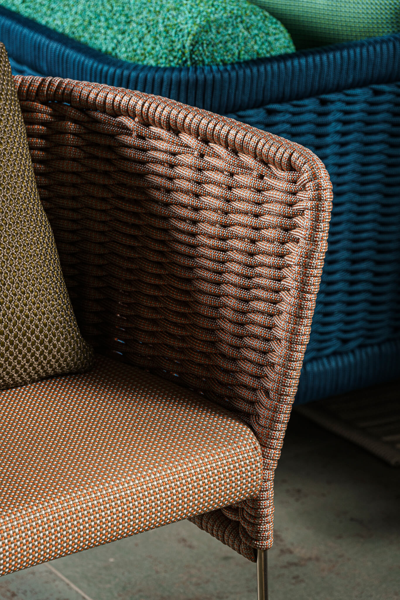Paola Lenti Уличный стул Ami Outdoor от Paola Lenti — в интерьере