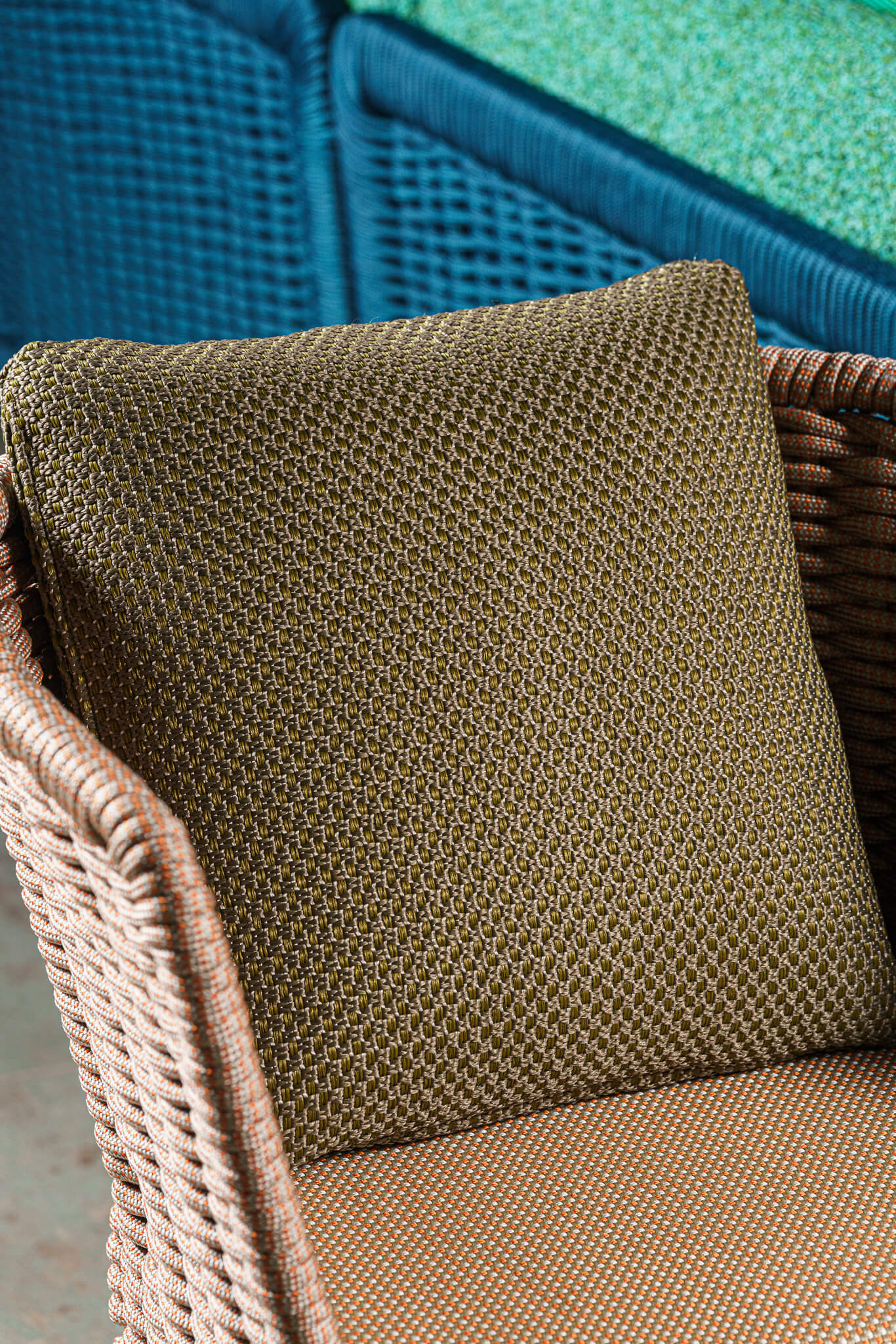 Paola Lenti Уличный стул Ami Outdoor от Paola Lenti — в интерьере
