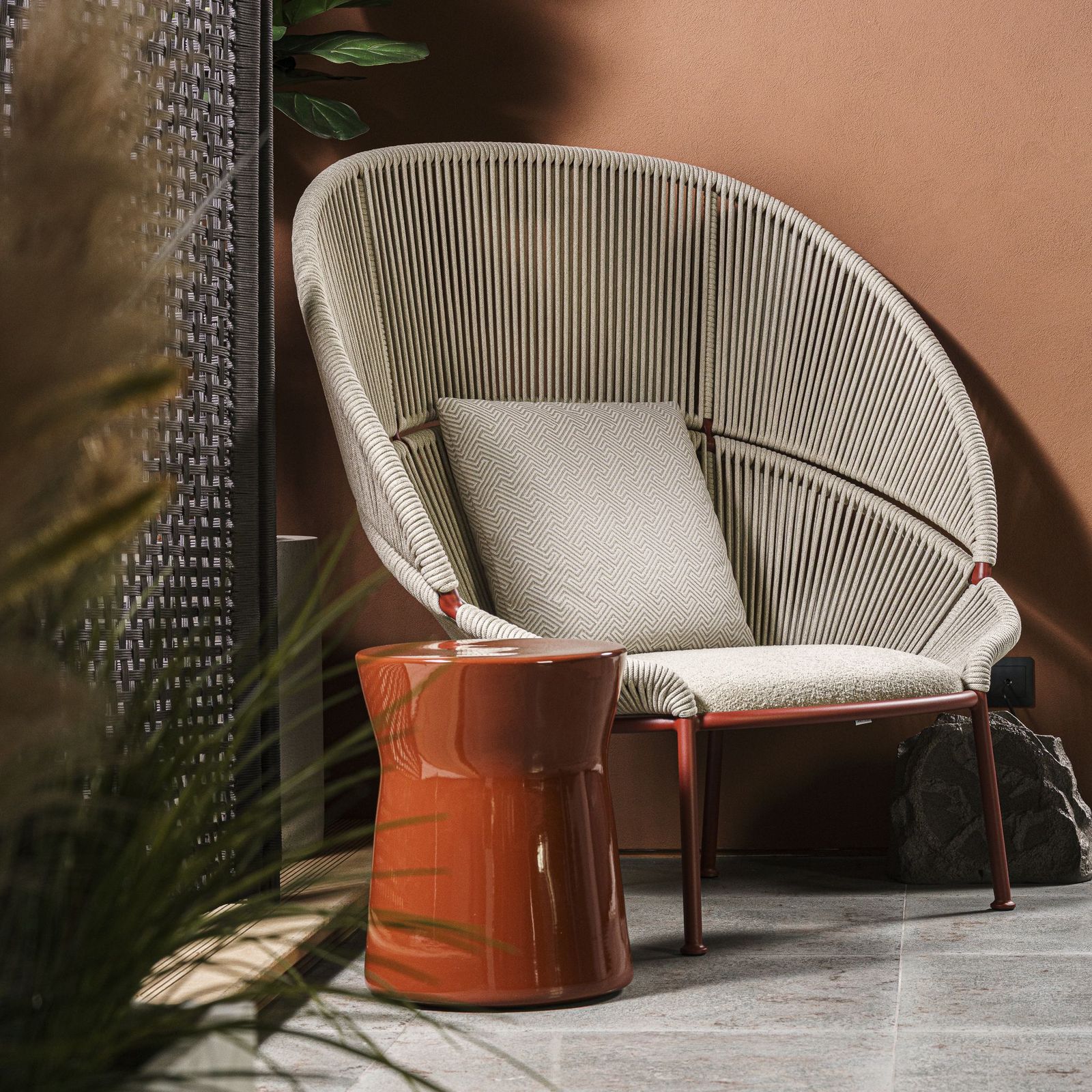 Molteni&C Уличное кресло Petalo от Molteni & C — в интерьере
